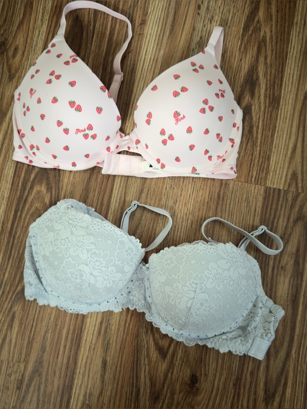 Victoria’s Secret Pink push up bras bundle